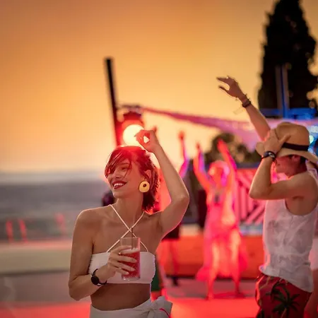 ホテル Places Dalmacija By Valamar