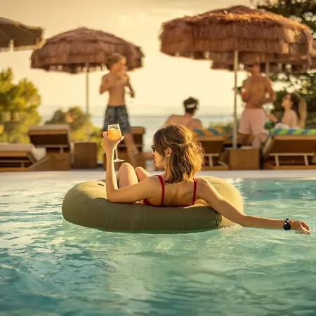 Places Dalmacija By Valamar 호텔 마카르스카