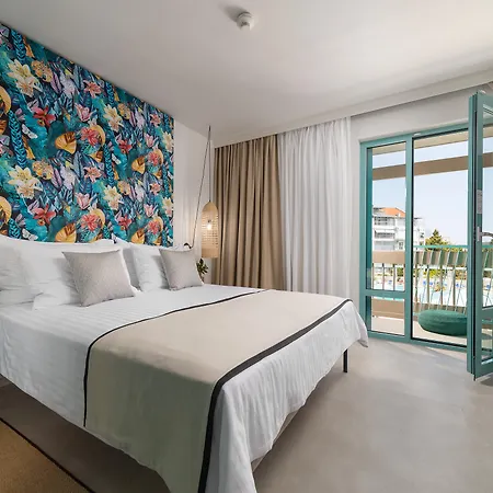 Places Dalmacija By Valamar Готель 3*