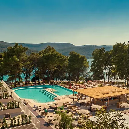Places Dalmacija By Valamar Готель 3*