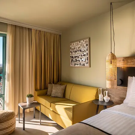 Places Dalmacija By Valamar Готель 3*