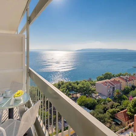Places Dalmacija By Valamar Готель Макарська
