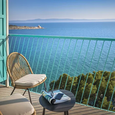 Places Dalmacija By Valamar Готель