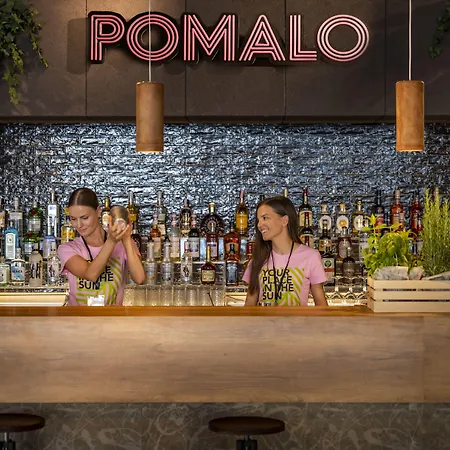 Places Dalmacija By Valamar 호텔 마카르스카