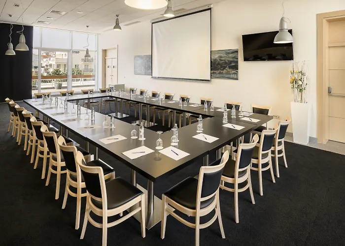 Places Dalmacija By Valamar 마카르스카