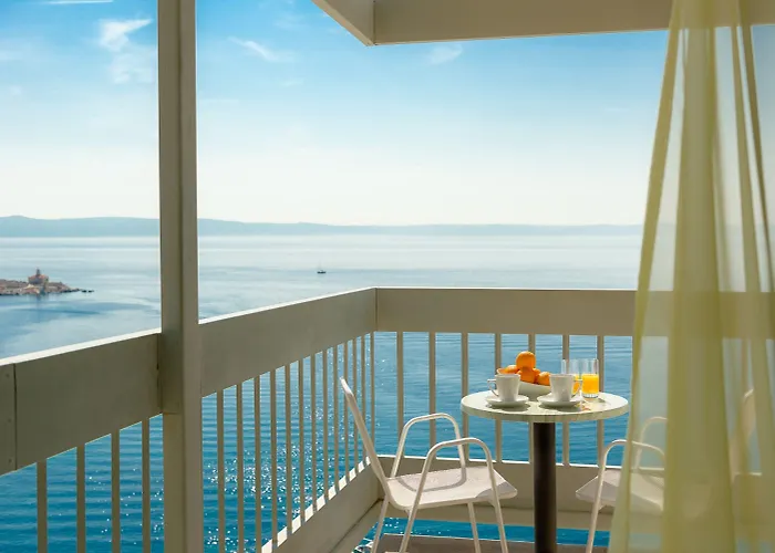 Places Dalmacija By Valamar Makarska