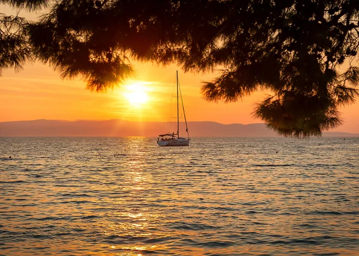 Places Dalmacija By Valamar Otel 3*